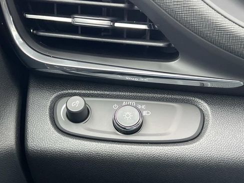 Used 2026 Buick Envista Preferred w/ Convenience I Package image 26