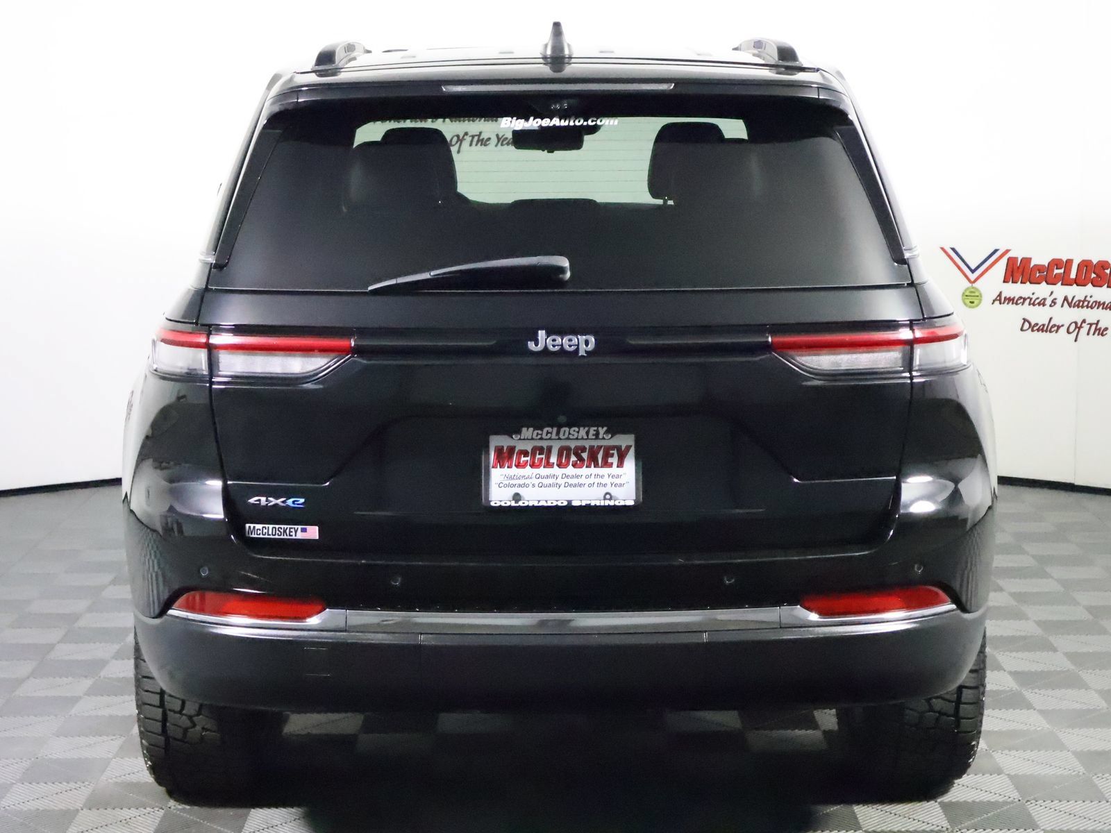 Used 2024 Jeep Grand Cherokee Limited 4xe w/ Luxury Tech Group II AWD/4WD image 6