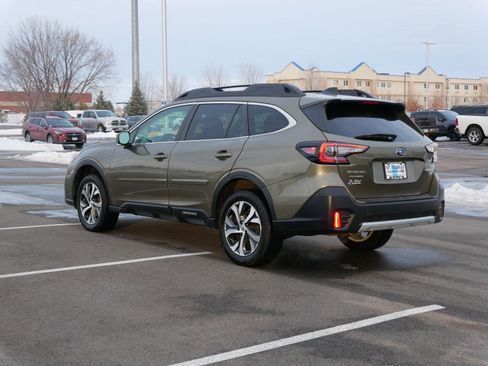 Used 2021 Subaru Forester Premium image 39