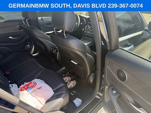 Used 2020 Mercedes-Benz GLC 300 image 30