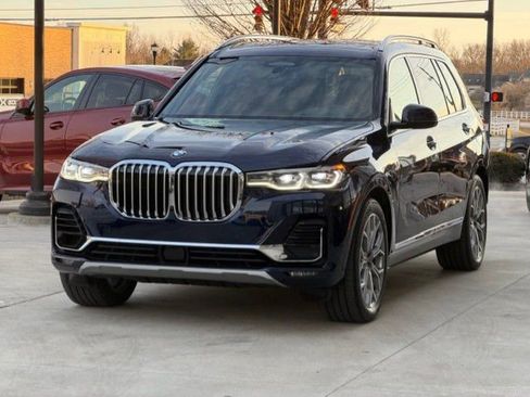 Used 2022 BMW X7 xDrive40i w/ Premium Package image 10
