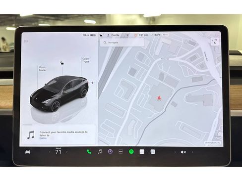 Used 2024 Tesla Model Y Performance image 29