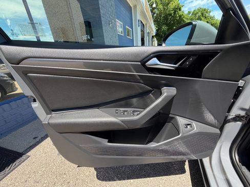 Used 2019 Volkswagen Jetta GLI Autobahn FWD image 26