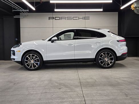 New 2026 Porsche Cayenne Coupe AWD/4WD image 2
