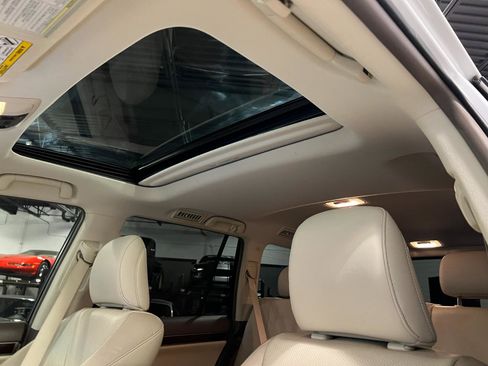 Used 2018 Lexus GX 460 Premium image 24