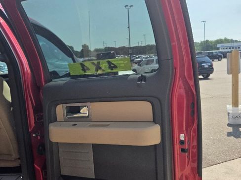 Used 2011 Ford F150 XLT w/ XLT Convenience Pkg image 14