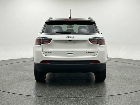 Used 2025 Jeep Compass Limited image 7