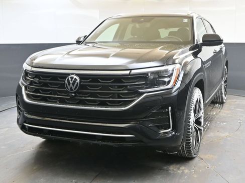 New 2026 Volkswagen Atlas Cross Sport SEL Premium R-Line image 1