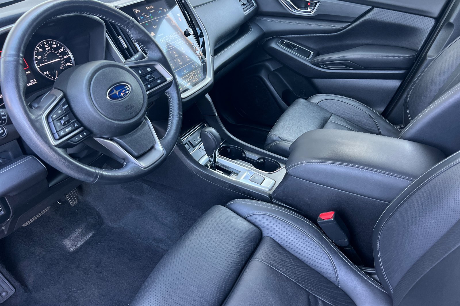 Used 2023 Subaru Ascent Limited AWD/4WD image 9
