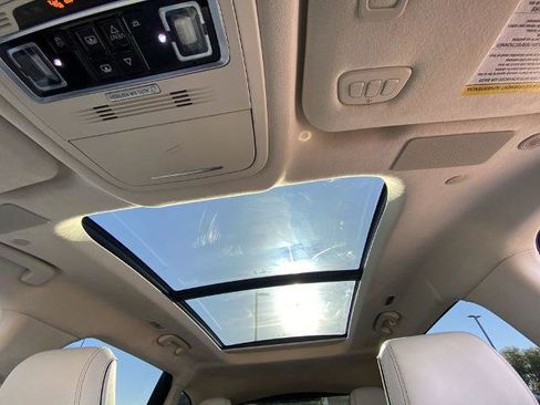 Used 2024 Lincoln Nautilus Black Label w/ Jet Appearance Package (87T) image 14