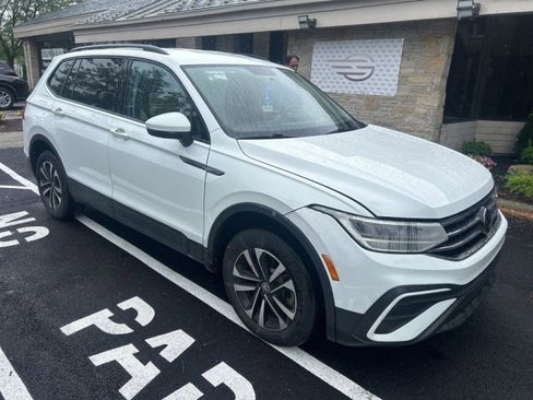 Used 2022 Volkswagen Tiguan S AWD/4WD image 4