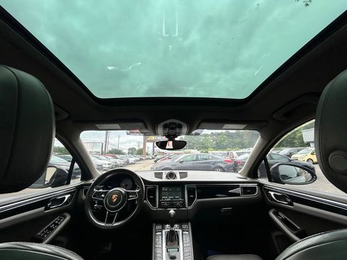 Used 2015 Porsche Macan S AWD/4WD image 12