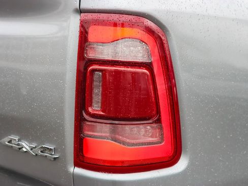 Used 2019 RAM 1500 Laramie image 8