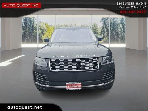 Used 2018 Land Rover Range Rover Supercharged image 2