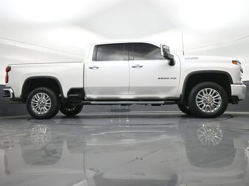 Used 2021 Chevrolet Silverado 2500 High Country w/ Z71 Off-Road Package AWD/4WD image 28