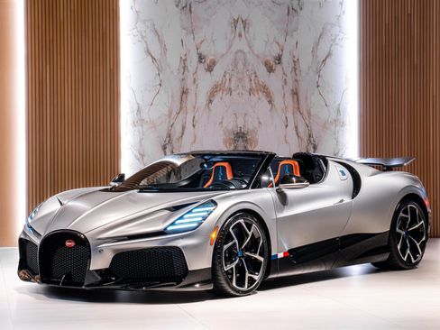 Used 2025 Bugatti Mistral AWD/4WD image 1