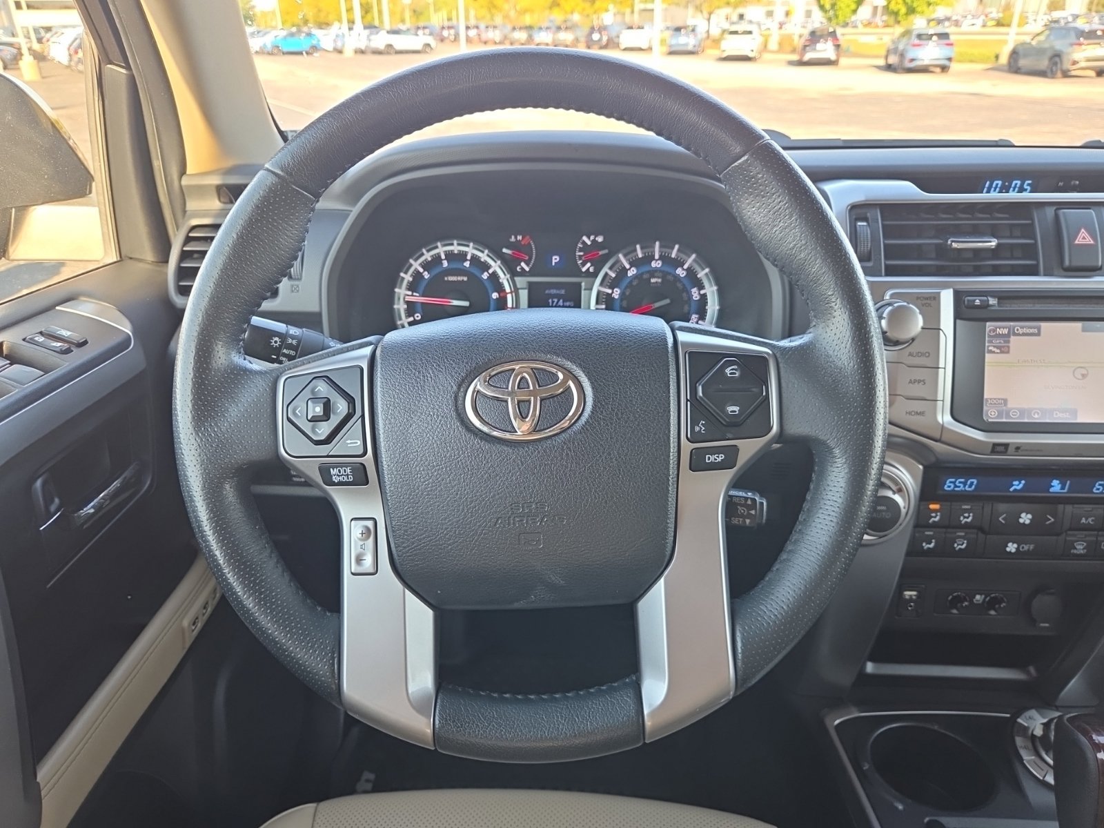 Used 2018 Toyota 4Runner Limited AWD/4WD image 25