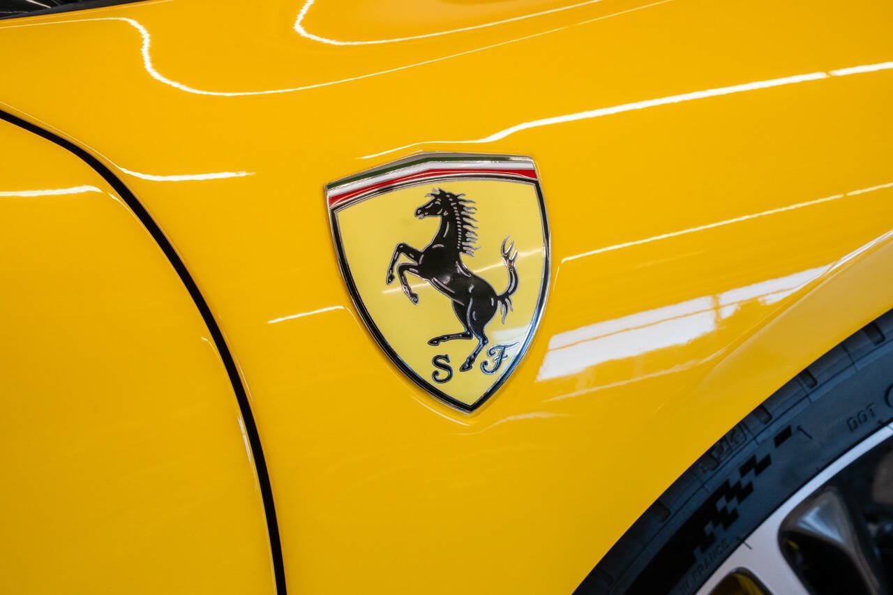 Used 2026 Ferrari 296 GTS RWD image 13