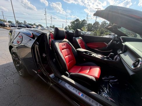 Used 2022 Chevrolet Camaro SS RWD image 39