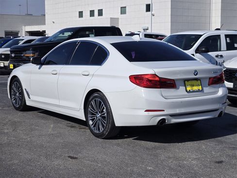Used 2019 BMW 530i w/ Convenience Package image 5