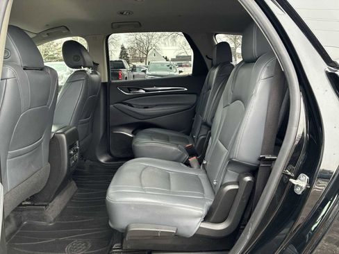 Used 2019 Buick Enclave Premium image 25
