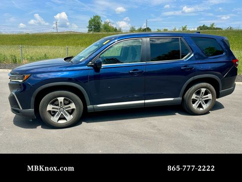 Used 2025 Honda Pilot EX-L image 1