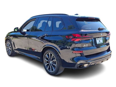 Certified 2024 BMW X5 xDrive40i w/ M Sport Package AWD/4WD image 4