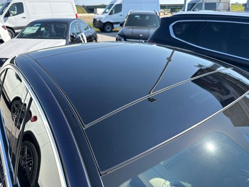 Used 2023 Mercedes-Benz E 350 4MATIC Sedan image 8