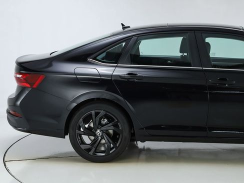 New 2026 Volkswagen Jetta SE FWD image 11