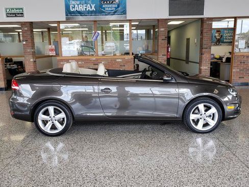 Used 2012 Volkswagen Eos Lux FWD image 6