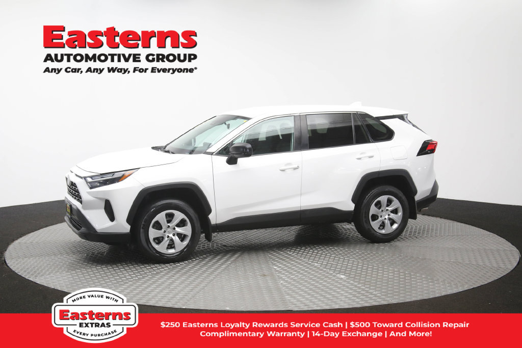 Used 2023 Toyota RAV4 LE AWD/4WD image 58