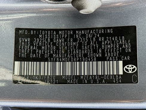Used 2024 Toyota Corolla LE FWD image 12
