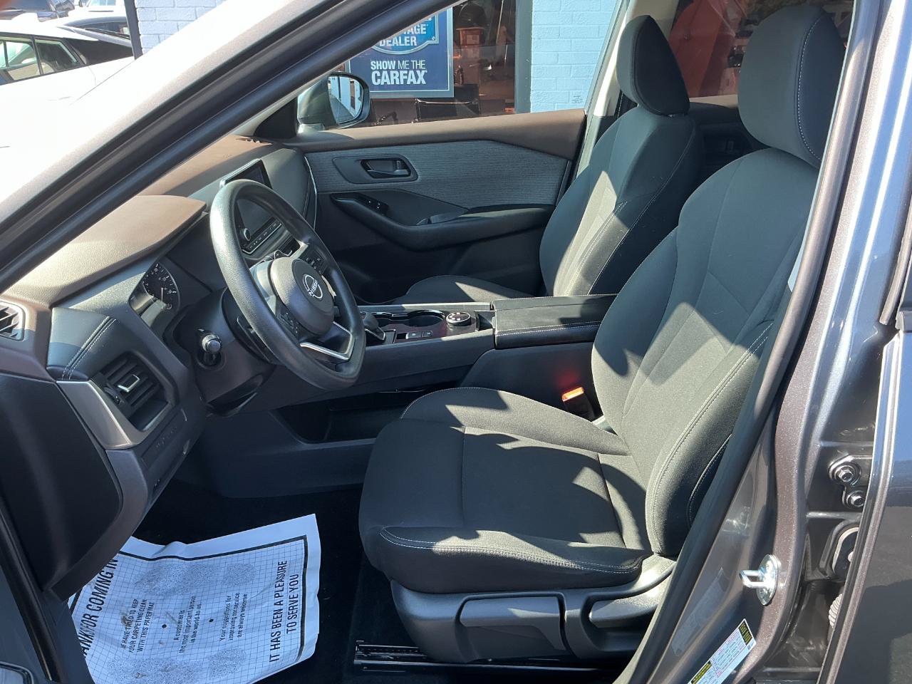 Used 2023 Nissan Rogue S AWD/4WD image 8