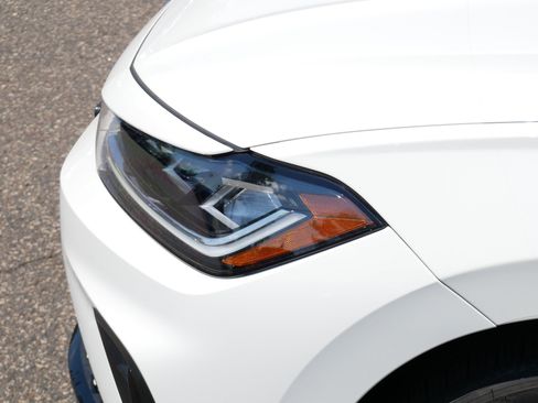 Certified 2025 Volkswagen Jetta Sport FWD image 16
