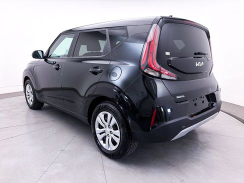 Used 2024 Kia Soul LX FWD image 13