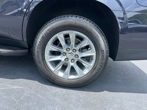Certified 2024 Chevrolet Tahoe Premier w/ Premium Package RWD image 10