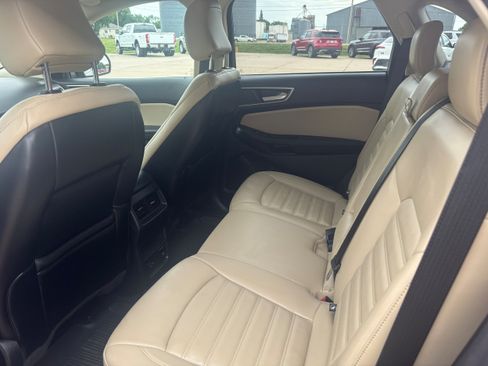 Used 2022 Ford Edge SEL w/ Convenience Package AWD/4WD image 11
