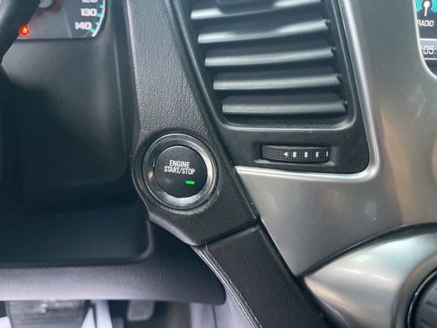 Used 2016 Chevrolet Tahoe LT w/ Luxury Package image 29