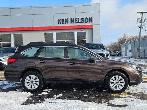 Used 2019 Subaru Outback 2.5i image 13