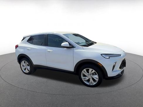 Used 2025 Buick Encore GX Preferred image 3