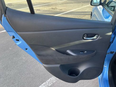 Used 2013 Nissan Leaf S w/ Charger Pkg image 16