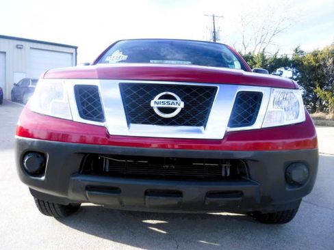 Used 2010 Nissan Frontier XE w/ XE Preferred Pkg image 17