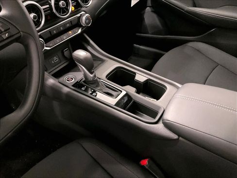 Used 2025 Nissan Sentra S image 20