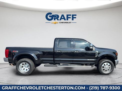 Used 2022 Ford F350 XLT w/ XLT Premium Package AWD/4WD image 9