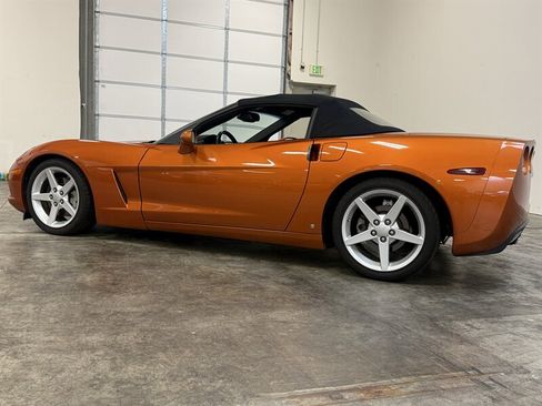 Used 2007 Chevrolet Corvette Convertible w/ Preferred Equipment Group RWD image 5