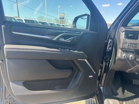 Used 2021 GMC Yukon XL Denali image 31