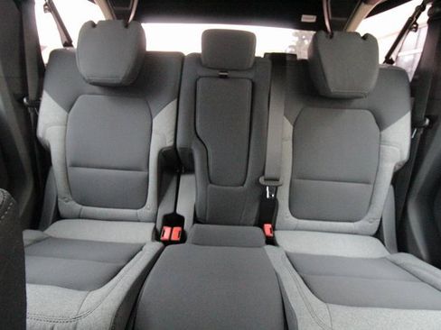 New 2025 Ford Bronco 4-Door image 28