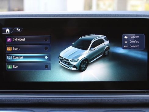 Used 2025 Mercedes-Benz GLE 350 4MATIC image 36