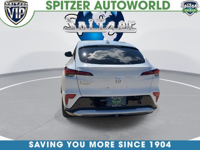 Used 2025 Buick Envista Sport Touring w/ Convenience I Package FWD image 9