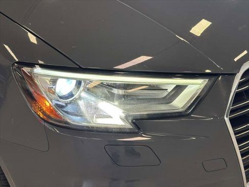 Used 2019 Audi A3 2.0T Premium image 7
